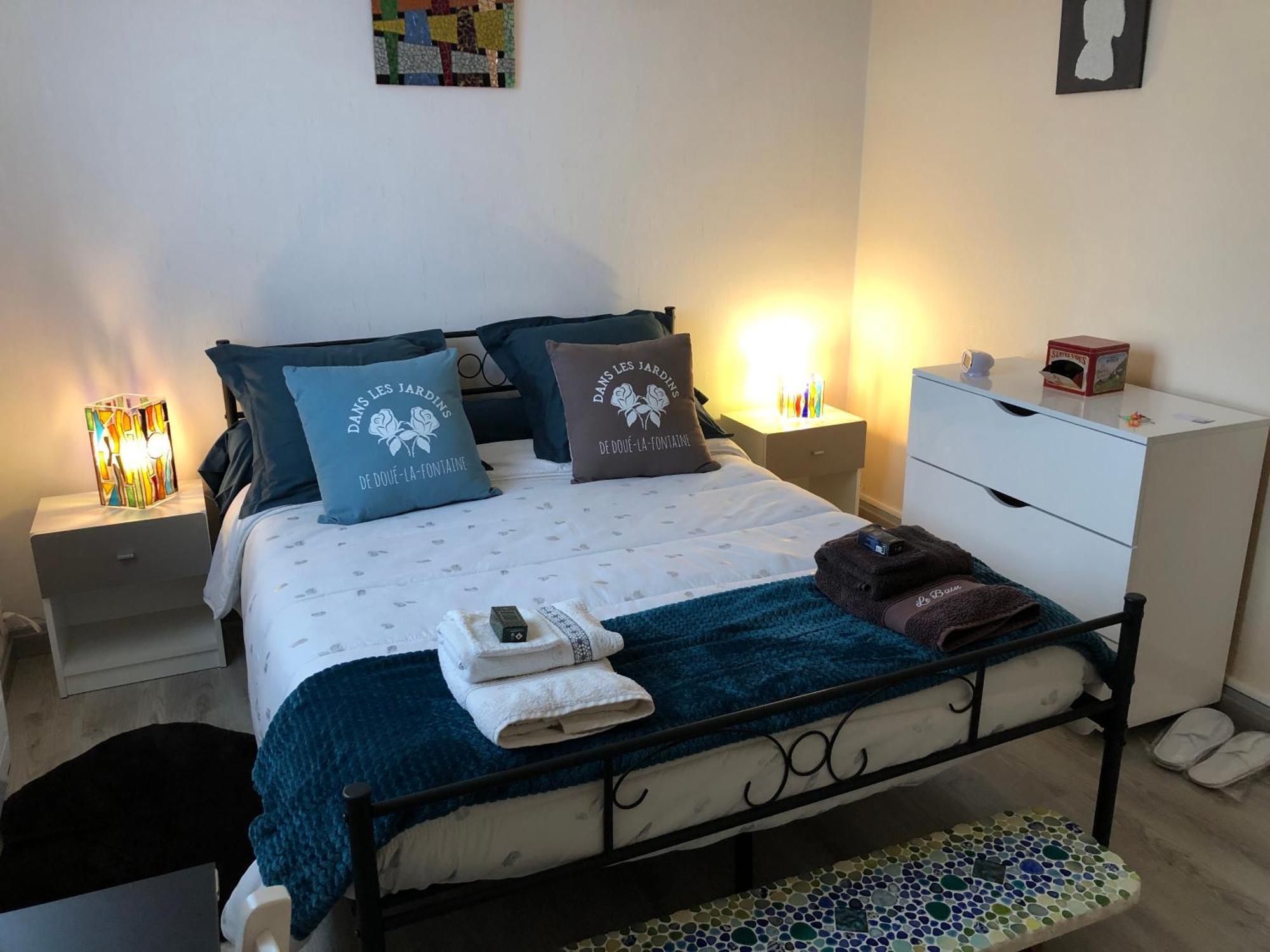 Bed and Breakfast Chez Annie à Doué-la-Fontaine Extérieur photo